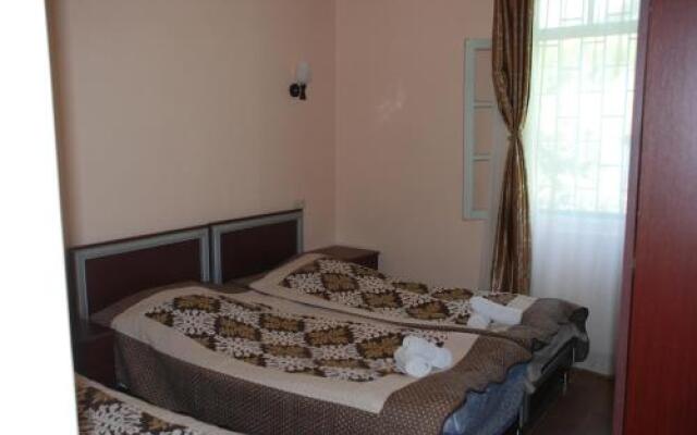 Guest House Qoruldi