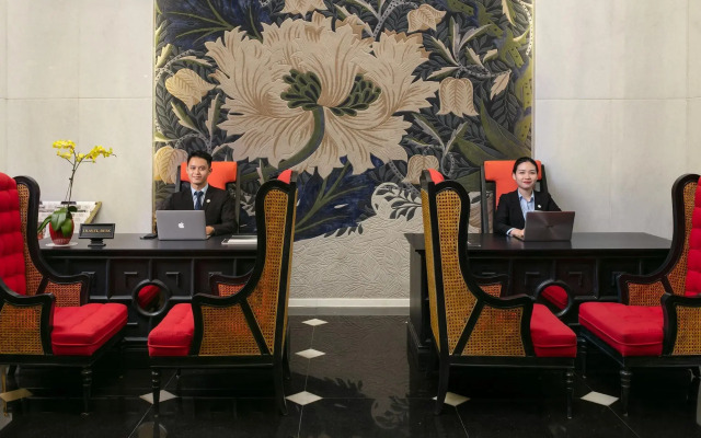 The Oriental Jade Hotel