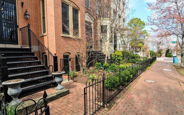 228 7th St Ne 2 Bedroom Apts