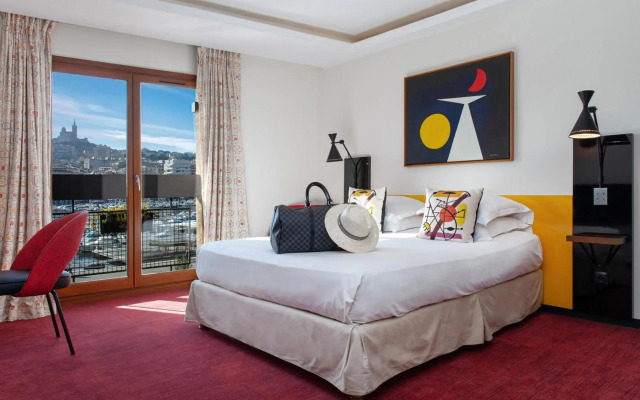 Hôtel la Résidence du Vieux Port