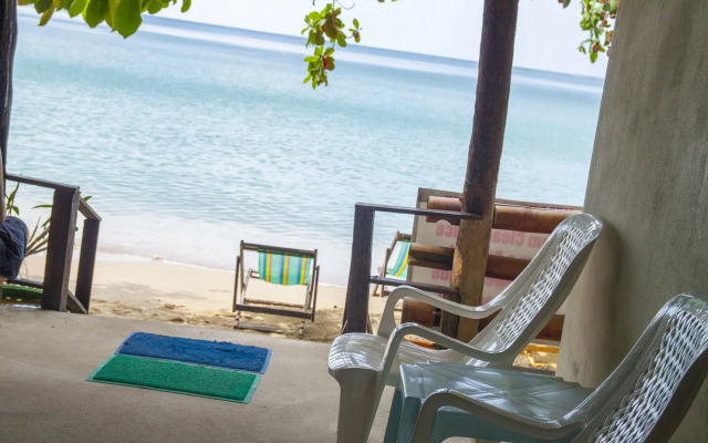 Ban Na White Sand Beach