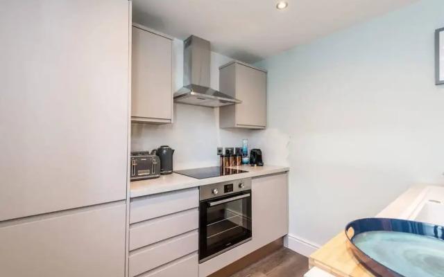 Host Apartments The Pilgrim Coach House