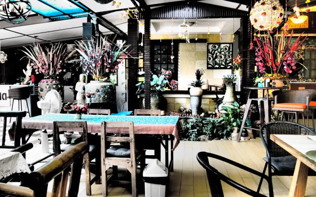 Wiang Kum Kam Resort