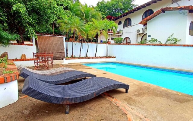 Hotel Casa Blanca