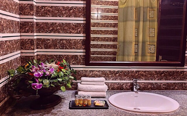 Park Square by ShriGo Hotels
