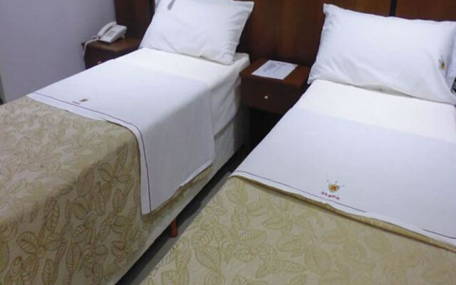 Hotel Athos
