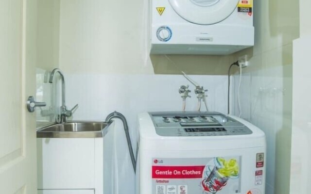 Designed Home Of Ultimate Convenience In Gordon