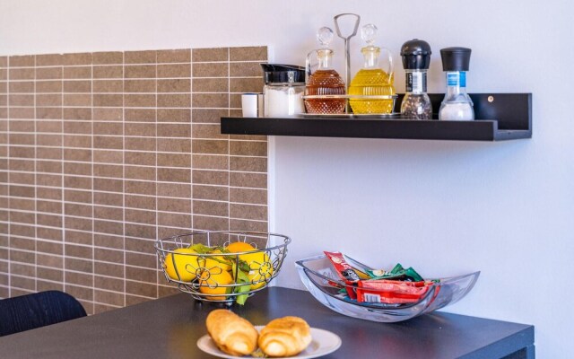 Awesome Apartment in Dubrovnik With 2 Bedrooms and Wifi