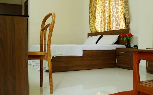 Saravana Inn