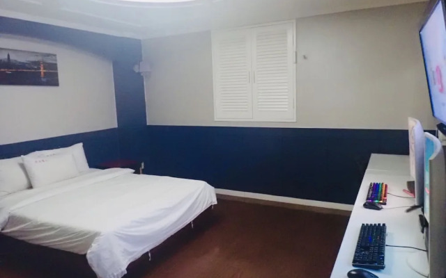 Provence Hotel