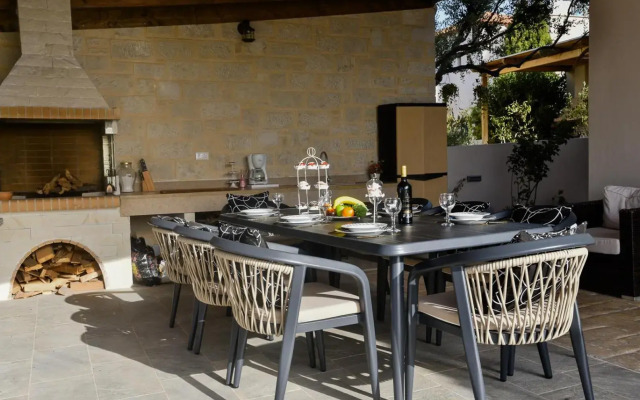 Beach Front Villa Katrin