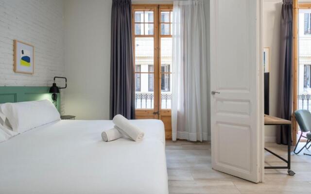 Aspasios Gracia Apartments