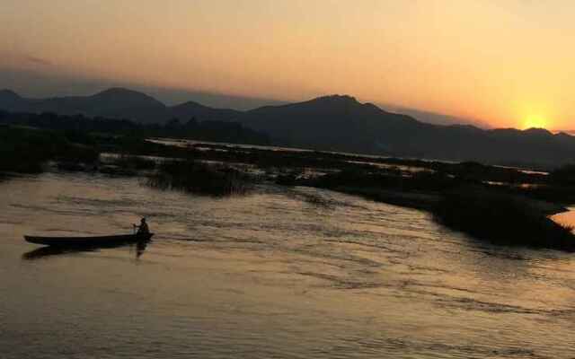 Mekong Riverside Resort Camping