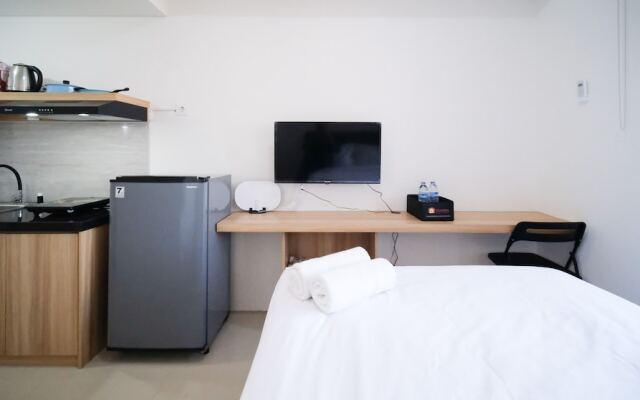 Comfy And New Studio At Citraland Vittorio Apartment