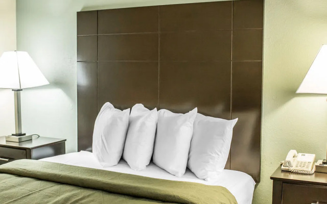 Northwest Inn and Suites- Minocqua