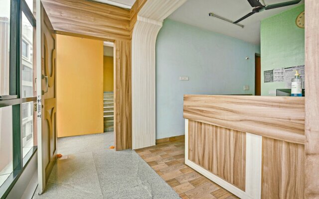 Sri Sai Guru Comforts By OYO Rooms