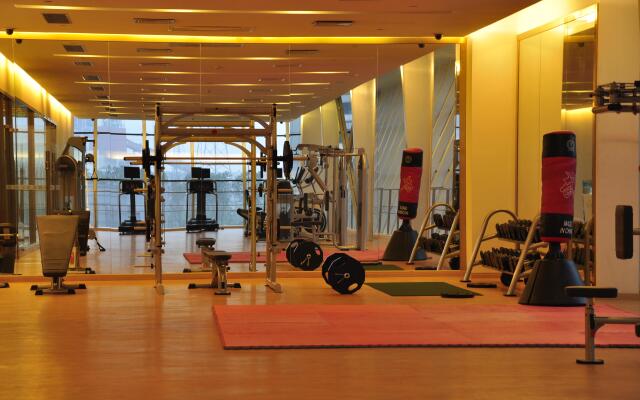 Regal Plaza Hotel & Residence Waigaoqiao