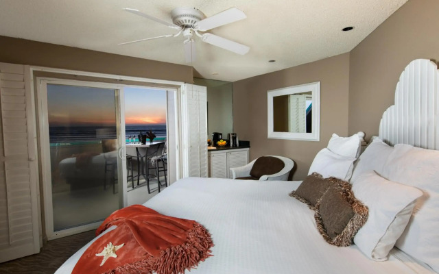 SeaVenture Beach Hotel