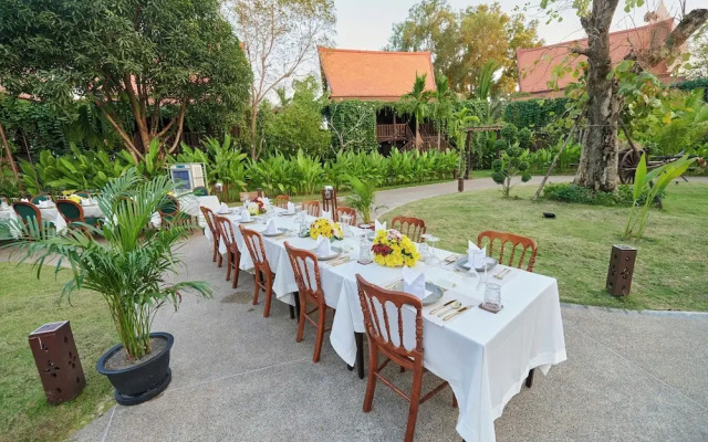 Phoum Chaufea Resort