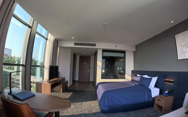 Grand La Vogue Hotel & Casino