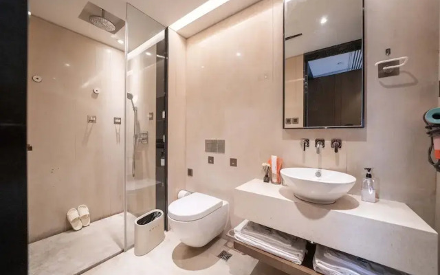 ZHome-Luxury Three bedroom Suite