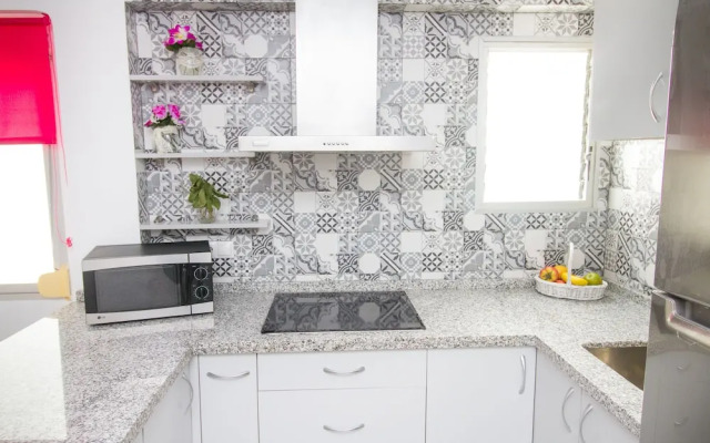 Modish 3 bedroom Apartment in Malaga by La RecepciÃ³n
