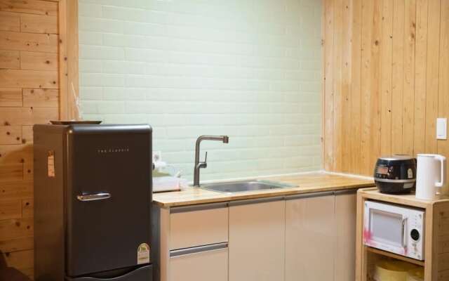 Jeju Sunflower Pension