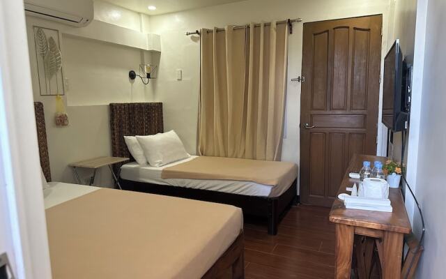 Thirdy's Tourist Inn