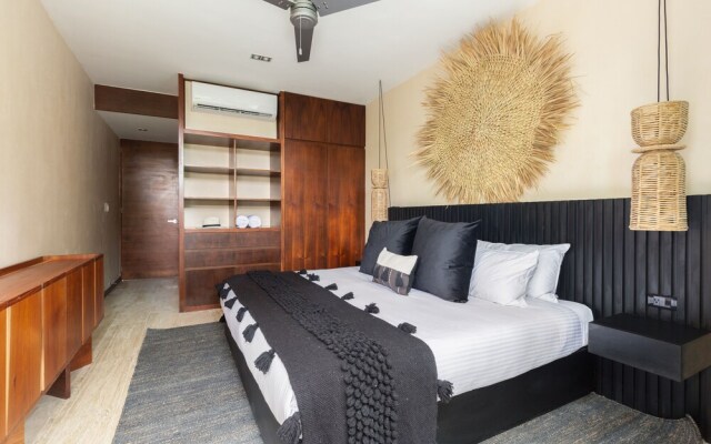 Bungalos Village 106 By Lockey