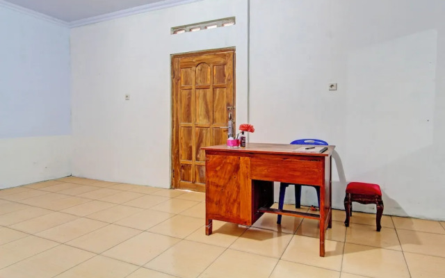 SPOT ON 93592 Pondok Backpackers Ardafa JogjaNearBlue Lagoon Jogja