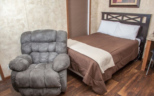 Cuero Oilfield Housing