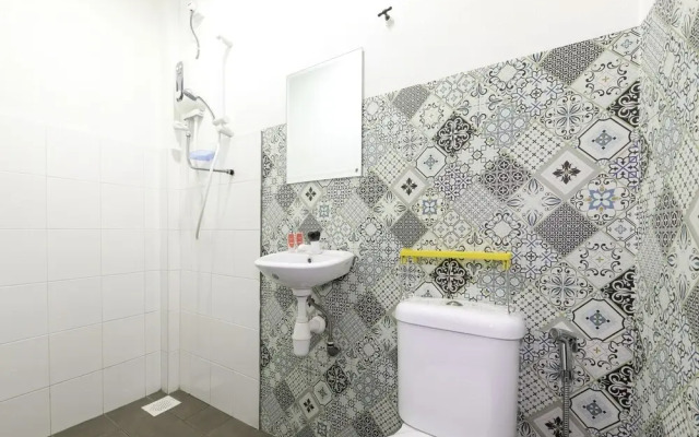 OYO 696 Bata Merah Boutique Hotel