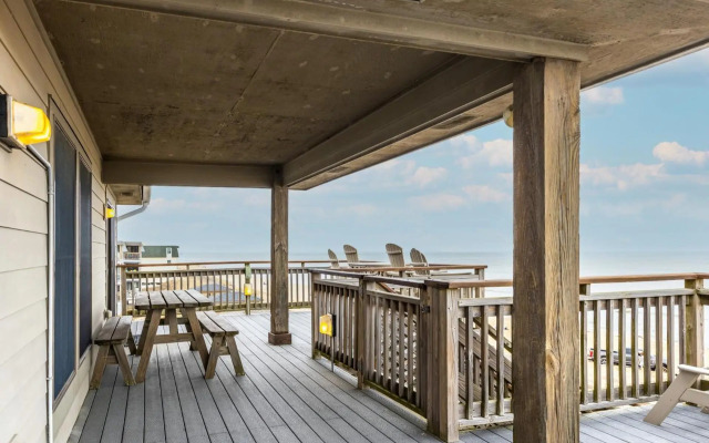 SCR3B - Scrimshaw Penthouse