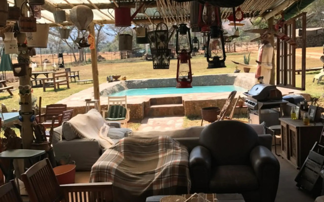 Caracal Lodge