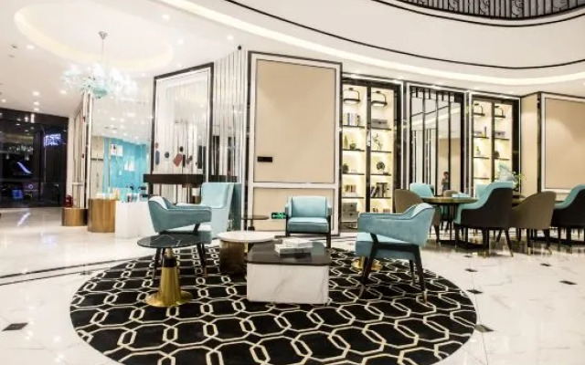 Elong Hotel (Xi'an Shaanxi History Museum Stadium Metro Station Branch)