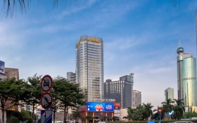 Country Inn & suites by Radisson((Lingnan Xintiandi Branch, Foshan Zumiao Subway Station)