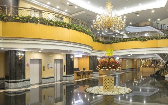 Le Beau Max Resort