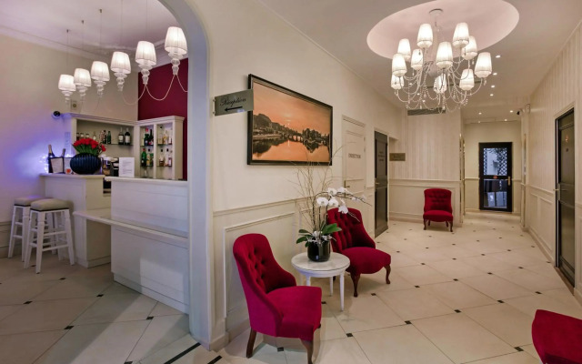 Hotel Queen Mary Paris