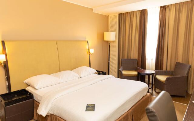 Golden Tulip Accra