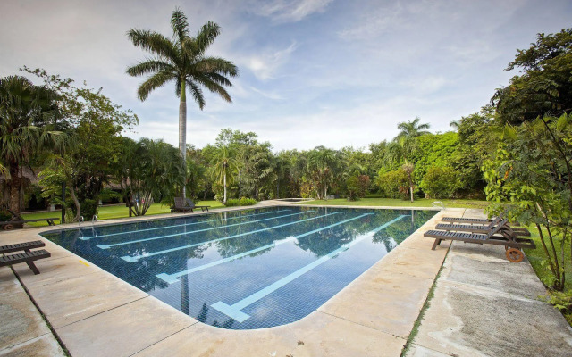 Hacienda La Pacífica Eco-Lodge