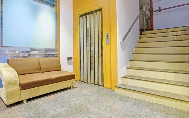 Fabhotel Nidhivan Palace