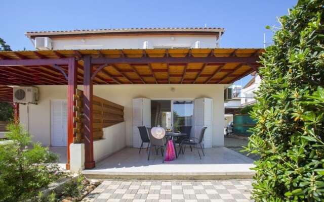 Villa for Rent in Larnaca 1012