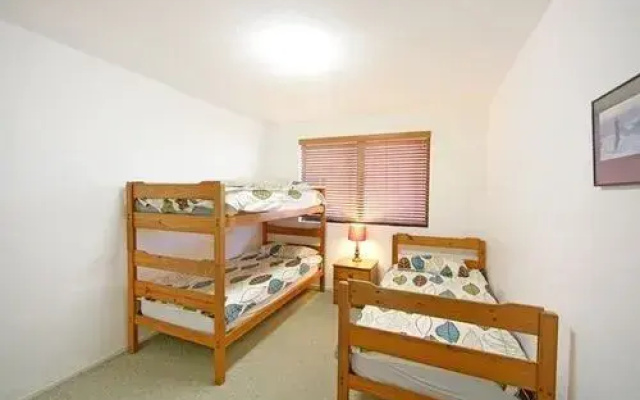 Lahaina Apartments