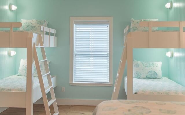 Turtle Paradise - 5 Br Home