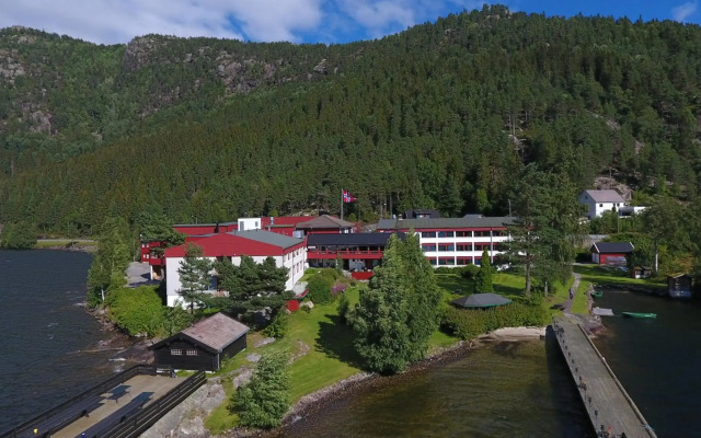 Revsnes Hotell