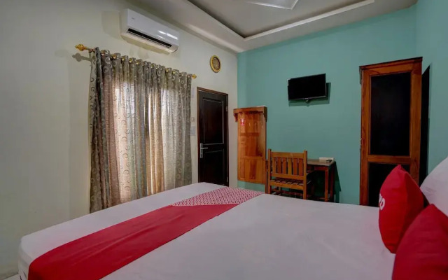 Hotel O Sahabat Syariah Near Plasa Telkom Bawean