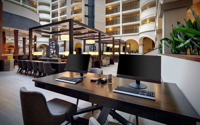 Embassy Suites by Hilton Dallas Park Central Area
