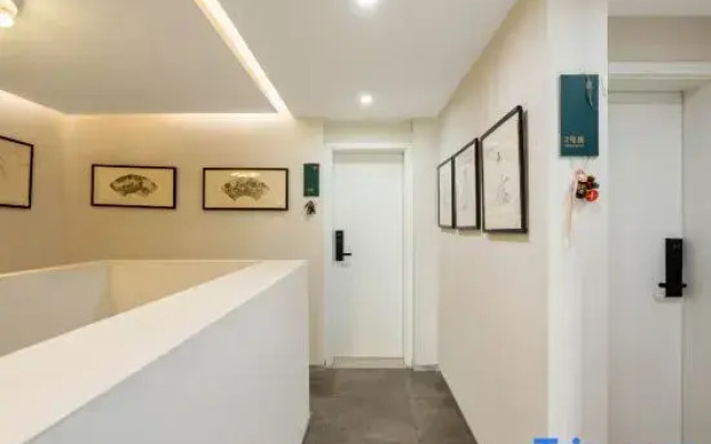 Nayuta Smart Sea-view Hostel (Qingdao Yinhai Dashijie)