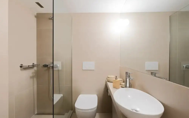 Chic Flat at Kolonaki in Heart of Athens