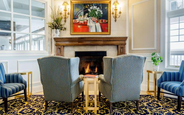 Madison Beach Hotel